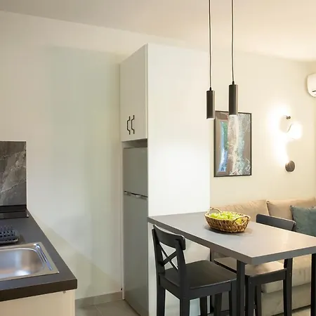 Elena Luxury Living Apartment Paralia Skotinis Exterior photo