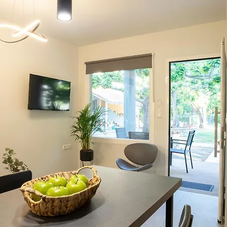 Elena Luxury Living Apartment Paralia Skotinis Exterior photo