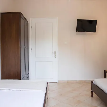 Elena Luxury Living Apartment Paralia Skotinis Exterior photo