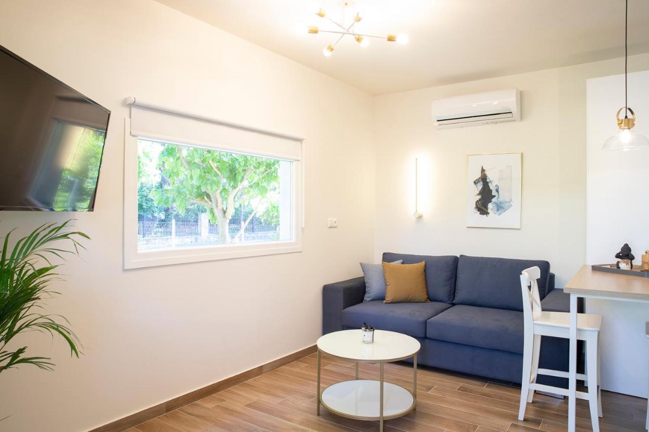 公寓 Elena Luxury Living Paralía Skotínis