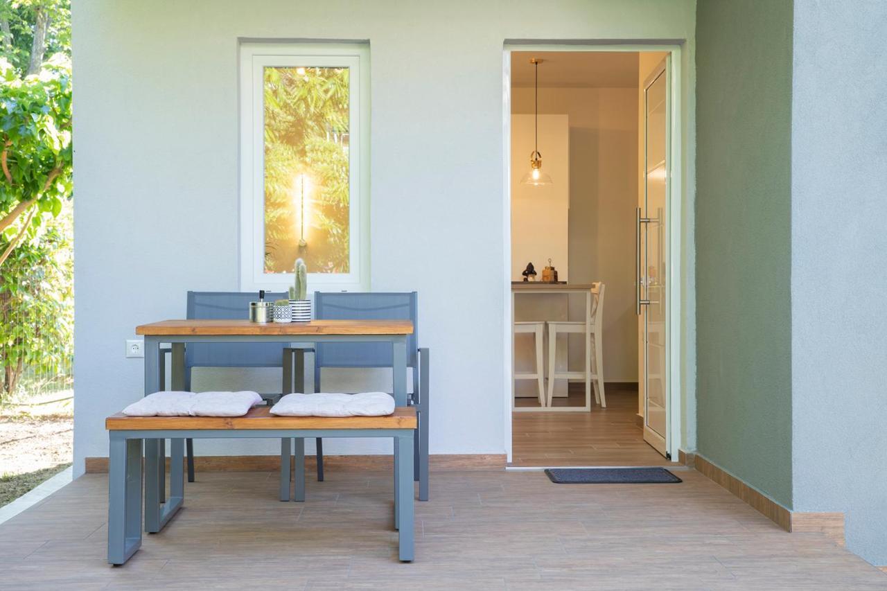 公寓 Elena Luxury Living Paralía Skotínis